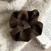 Goma para el Pelo de Satén Negro de Alta Gama Estilo Coreano para Moño, Scrunchie para Mujer, Alta Elasticidad y Duradero, Accesorio Diario para el Cabello