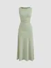 Vestido Exquisito Estilo Francês para o Início do Verão com Pregas Laterais na Cintura, Elegante e Emagrecedor, com Acabamento de Luxo e Saia Midi Estilo Férias
