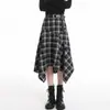 Falda retro de cuadros estilo coreano línea A para mujer, irregular otoño e invierno retazos casual de cintura alta longitud media, nuevo modelo 2026