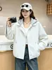 Estilo Novo Primavera 2026 Jaqueta Casual Falsa de Duas Peças Versátil Emagrecedora Versão Coreana Curta Moda Patchwork Top Tendência Roupas Femininas