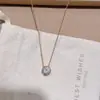 Colar de Zircônia Cúbica Estilo Simples Luxo Leve Nicho Sensação de Alto Padrão Corrente para Clavícula Temperamento Exquisito Cool e Elegante Versátil para o Dia a Dia
