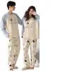 Pijamas de Algodón al por Mayor con Almohadillas en el Pecho para Parejas, Conjunto de Dos Piezas de Ropa de Casa de Dibujos Animados para Primavera y Otoño para Mujer, Una Pieza Envío Directo