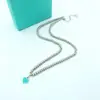 Colar Esmaltado Coração Marca T Pingente de Aço Titânio Coração de Pêssego Gravado Corrente de Pérola Transfronteiriça Corrente de Extensão Personalizado Novo Modelo 2024