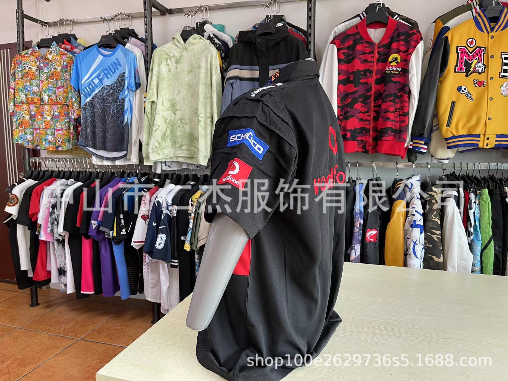 53855261cade5642db49bfb73f0576