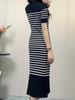 Vestido de punto a rayas sencillo de estilo coreano de verano, holgado, ajustado, elástico, ajustado, de longitud media, con mangas cortas y falda por encima de la rodilla.