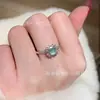 Venta al por mayor de fábrica pequeño rojo departamento material peligroso natural jadeíta azul agua anillo de azúcar plata s925 incrustado diseño pequeño y fresco