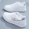 2026 Nuevas Zapatillas Blancas Versátiles y Transpirables para Mujer, Malla Fina, Zapatos Deportivos para Primavera y Otoño