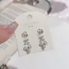 Brincos de Pérola Florais Levemente Luxuosos de Alta Qualidade Versátil Conjunto de Três Pares Brincos Doce Riqueza Feminina Exquisitos Elegantes