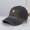 Gorra de Béisbol Bordada con Letra y Bordes Deshilachados, Unisex, Adecuada para Actividades al Aire Libre de Primavera y Verano, Gorra de Pico Adelgazante, Gorra de Protección Solar