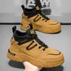 Sapatos Masculinos de Outono Novos Botas Martinas de Cano Alto Tendência Masculina Versáteis Sapatos de Trabalho para Construção Antiderrapantes Casuais Botas Curtas