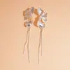 Pendientes de Borla de Flor de Aguja Plateada Transfronterizos Europeos y Americanos, Pendientes Minimalistas Retro de Personalidad, Pendientes de Lujo Ligero de Alta Gama