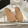 Zapatos de dedo partido para mujer, sandalias planas slip-on versátiles retro, nuevo estilo para primavera y otoño