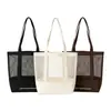 Bolsa de playa tipo tote de malla portátil transfronteriza, bolsa de almacenamiento para traje de baño de gran capacidad resistente al agua, estilo de malla portátil