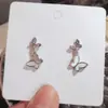 Nuevos Pendientes de Mariposa de Celebridad de Internet Estilo Hong Kong de Moda, Pendientes Elegantes y Sencillos, Pequeños, Personalizados y de Alta Gama