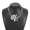 N12161 Europa y Estados Unidos ZA industria pesada exagerada cadena de clavícula de viento de metal tridimensional dulce fresca flor de rosa colgante collar mujeres