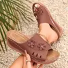 Sandalias Casuales Cómodas de Estilo Nuevo Transfronterizas Europeas y Americanas para Mujer Tallas Grandes Slip-on Florales Venta al por Mayor Tallas Grandes