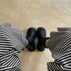 Botas de Cano Curto com Forro de Lã, Botas Slim, Botas Martin, Botas Femininas, Novo Estilo 2025, Primavera, Outono, Inverno, Sola Grossa, Botas Curtas Estilo Francês e Coreano