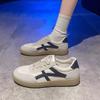 Sapatos Casuais Transfronteiriços para Mulheres, Primavera e Verão Novos Sapatos da Moda de Sola Grossa para Aumentar a Altura, Sapatos de Papai de Sola Macia, Sapatos Esportivos Leves da Moda