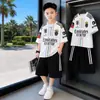 Traje de Motocicleta de Manga Corta para Niños Atuendo de Verano 2026 Estilo Nuevo para Niños Mayores, Conjunto de Dos Piezas Delgado de Verano Deportivo Casual Elegante
