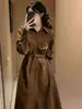 Vestido-camisa vintage estilo coreano de outono para mulheres, novo modelo 2026, elegante e moderno, acinturado, afunilado em A