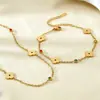 Conjunto de Joyería de Acero Inoxidable Chapado en Oro de 18 Quilates con Diseño de Trébol de Cuatro Hojas Calado, Casual, Moderno y Elegante, Collar de Mujer de Alta Gama