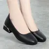 Zapatos de Mujer para Mediana Edad y Mayores Primavera y Otoño Tacón de Madre Talla Grande Zapatos con Tacón Antideslizante Punta Redonda Corte Bajo Poco Profundo Gruesos Cómodos Zapatos de Vestir de Mujer Nuevos
