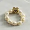 Anillo de Perla de Agua Dulce con Forma de Corazón, Diseño de Corazón de Oro de Nicho, Perla de Agua Dulce de Lujo Ligero, Anillo de Diseño Elegante, Sencillo y de Gama Alta
