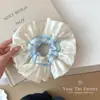 Goma para el pelo a rayas azul satinado Estilo francés Suave de alta gama Scrunchie Accesorio versátil para el cabello para mujer