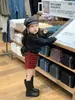 Coleção Nova Outono 2025 Estilo Coreano Roupas Infantis Meninas Blusa Estampada de Manga Longa Pulôver da Moda Estilo Hong Kong Moletom Gola Redonda