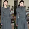 Vestido largo de punto gris oscuro con botones de cuello alto y fruncido para mujer, otoño e invierno, elegante capa interior, línea A entallado a la cintura, venta al por mayor