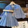 Traje de Falda Corta de Lujo Estilo Francés para Niñas 2026 Conjunto de Dos Piezas de Chaqueta y Falda de Temperamento para Niñas Otoño