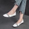 Shanghai Jiejie 2024 Otoño Nuevo Boca Baja Pedrería Francés Plano Unicolor Combinable Capa Superior Piel Vacuna Zapatos de Mujer