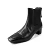 Botas Femininas de Couro Genuíno de Primeira Camada com Bico Quadrado e Salto Grosso, Nova Coleção Outono/Inverno, Couro Genuíno Polido com Efeito Desgastado, Salto Médio, Fechamento com Zíper nas Costas, Botas de Cano Curto Femininas