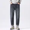 Novos jeans masculinos de outono, calças masculinas estilosas vintage rasgadas de corte reto e solto, calças compridas estilosas afuniladas