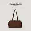 Bolsa de ombro Boston versão coreana 2026, nova bolsa de mão casual simples de cor sólida leve para estudantes, bolsa de ombro para mulheres para o trabalho
