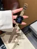 Pulseira de Relógio em Camurça com Zircônia Cúbica de Cobre e Strass Floral Compatível com Apple Watch iwatch Séries 12 11/10 Ultra/SE9