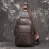 Comercio Exterior Nueva Bolsa de Pecho de Cuero Genuino para Hombre, Mochila Pequeña Casual Moderna y Versátil, Bolso de Hombro de Cuero Suave, Mochila Crossbody de Cuero Vacuno