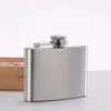 Petaca pequeña de acero inoxidable al por mayor con tapa de plástico 1-18 oz botella de vino portátil petaca