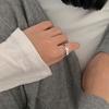 Anillo con hebilla de cinturón de amor de moda 2023, diseño de nicho, personalizado, simple y exquisito.