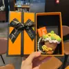 Regalos Pequeños y Prácticos para el Día del Maestro: Cadena de Perlas, Ramo de Flores de Hilo Hecho a Mano, Colgante para Llavero, Regalo de Agradecimiento para Estudiantes