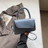 Bolsa Quadrada Pequena Retrô Fashion Design de Nicho Bolsa de Axila Feminina Retrô Maillard Comutador Ombro Bolsa Quadrada Pequena