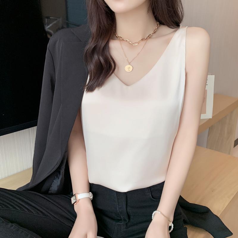 帮手主图-吊带背心女外穿夏季无袖外搭配小西装打底内搭真丝缎面