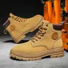 Botas Martin de Motociclista para Hombre 2026 Otoño e Invierno Nuevas de Caña Alta Estilo Británico Botas de Trabajo Suela Gruesa Antideslizantes Resistentes al Desgaste Botas Amarillas para Hombre
