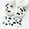 Acessórios de decoração de sapatos DIY para Crocs, fivelas decorativas fofas de pelúcia 3D de desenhos animados, leão e gato do zoológico para a superfície do sapato