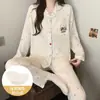 Pijama de dibujos animados estilo japonés para mujer, primavera y otoño, con copas en el pecho, cuadros de algodón nube, manga larga, pantalón largo, conjunto holgado para casa