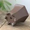 Maceta de Cerámica Negra Cocida Simple Flor de Ciruelo, Bambú y Crisantemo Jardinería de Suculentas Mini Bonsái Alta Temperatura Transpirable Arena Púrpura Planta Verde