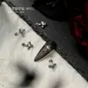 Série Diablo ornamentos de unhas amor cruz quatro homens estrela liga pingente de diamante usar armadura ornamentos atacado
