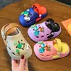 EVA Verano Nuevo Lindo Dibujos Animados Niños Niñas Zapatos de Agujeros Antideslizantes Resistentes al Desgaste Transpirables Zapatos de Agujeros para el Hogar