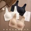 Base líquida sem costura lingerie feminina seios grandes parecem menores sustentação esportiva sem aro estilo fino gelatina suporte macio lindo costas sutiã