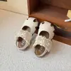 Zapatos de Princesa Nuevos de Verano 2026 Estilo Coreano Sandalias de Punta Cerrada Modernas Suela Suave Antideslizante Zapatos Planos Versátiles de Moda para Niñas